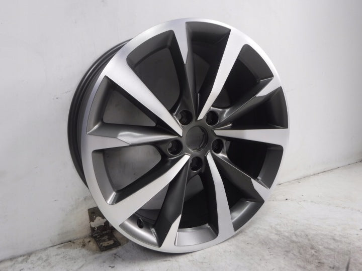 1x Alufelge 18 Zoll 7.5" 5x112 46ET Matt Graphit 5FA601025E Audi Leon Rim Wheel FEL9084210455sx