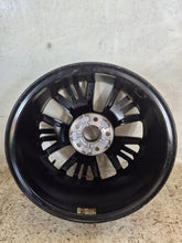 Laden Sie das Bild in den Galerie-Viewer, 1x Alufelge 17 Zoll 6.5" 5x112 46ET 5G0601025CD VW Golf Vii Rim Wheel FEL2421995955yv