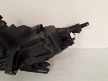 Laden Sie das Bild in den Galerie-Viewer, Frontscheinwerfer Opel Zafira C 13472663 92102-G4600 LED Rechts Headlight