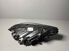 Load image into Gallery viewer, Frontscheinwerfer BMW W177 1779062700 Links Scheinwerfer Headlight SCH8470938997ok
