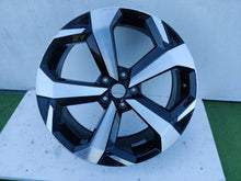 Laden Sie das Bild in den Galerie-Viewer, 1x Alufelge 19 Zoll 7.5&quot; 5x114.3 35ET Glanz Schwarz 403006PA3A Nissan Juke
