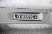 Load image into Gallery viewer, 1x Alufelge 20 Zoll 9.0" 5x130 60ET Glanz Silber 4L0071490 Audi Q7 Rim Wheel FEL1377156596bb