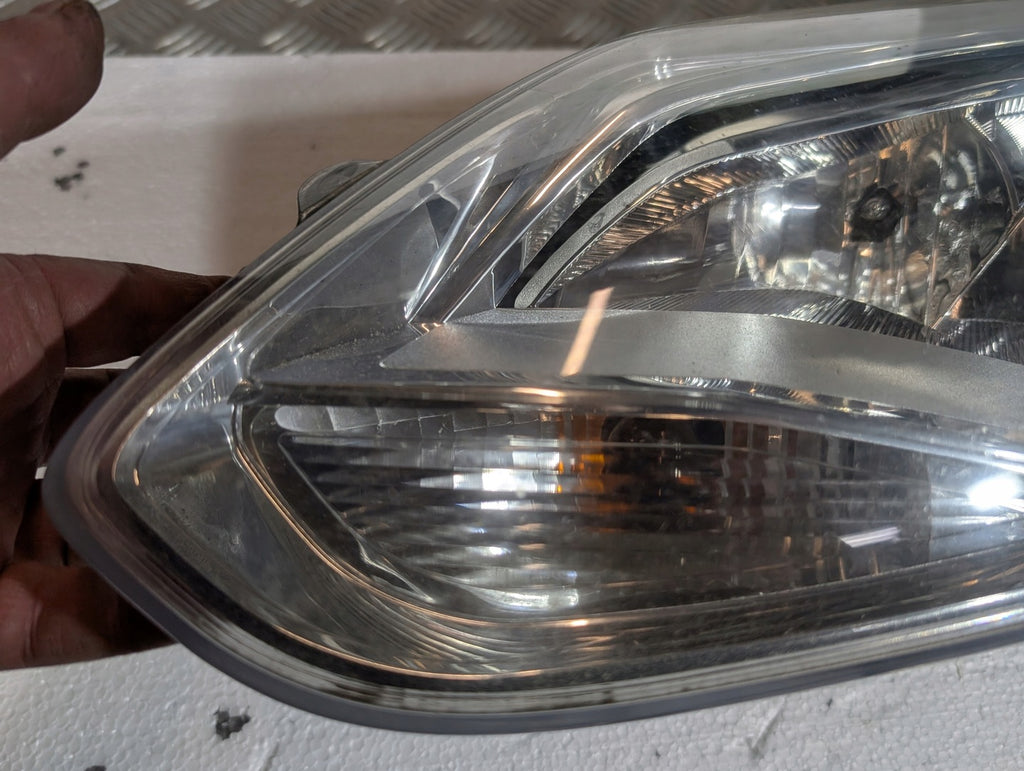 Frontscheinwerfer Ford Focus 1481914820 Links Scheinwerfer Headlight SCH7242619337dh