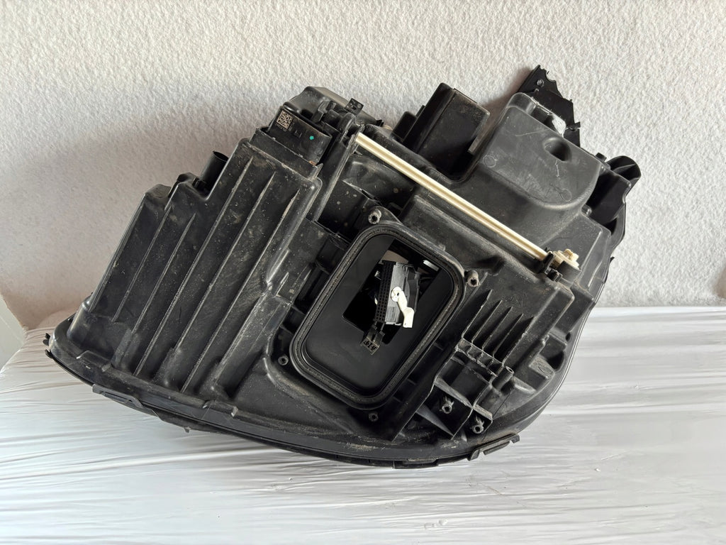Frontscheinwerfer Mercedes-Benz W213 A2139067606KZ LED Rechts Headlight SCH3971304714fc