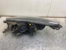 Laden Sie das Bild in den Galerie-Viewer, Frontscheinwerfer Ford Kuga GV4113D154EG Xenon Rechts Scheinwerfer Headlight SCH8262133568jj