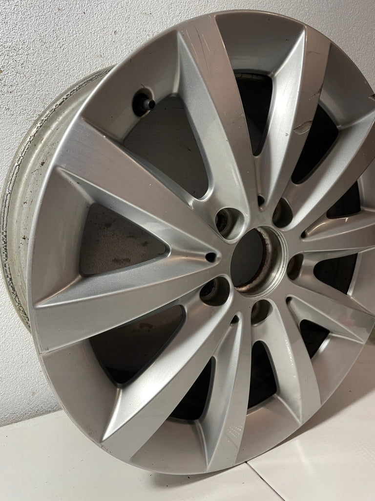1x Alufelge 16 Zoll 6.5" 5x112 49ET Glanz Silber A2464010500 Mercedes-Benz W246 FEL5790162520au