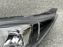 Load image into Gallery viewer, Frontscheinwerfer Ford Fiesta C1BB-13W030-AE Links Scheinwerfer Headlight SCH9987363749ay
