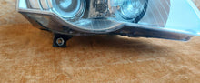 Laden Sie das Bild in den Galerie-Viewer, Frontscheinwerfer VW Passat 3C0941752K Xenon Rechts Scheinwerfer Headlight