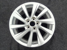 Load image into Gallery viewer, 1x Alufelge 17 Zoll 7.5" 5x114.3 45ET Glanz Silber 42611-33F60 Toyota Camry FEL3715069869zm
