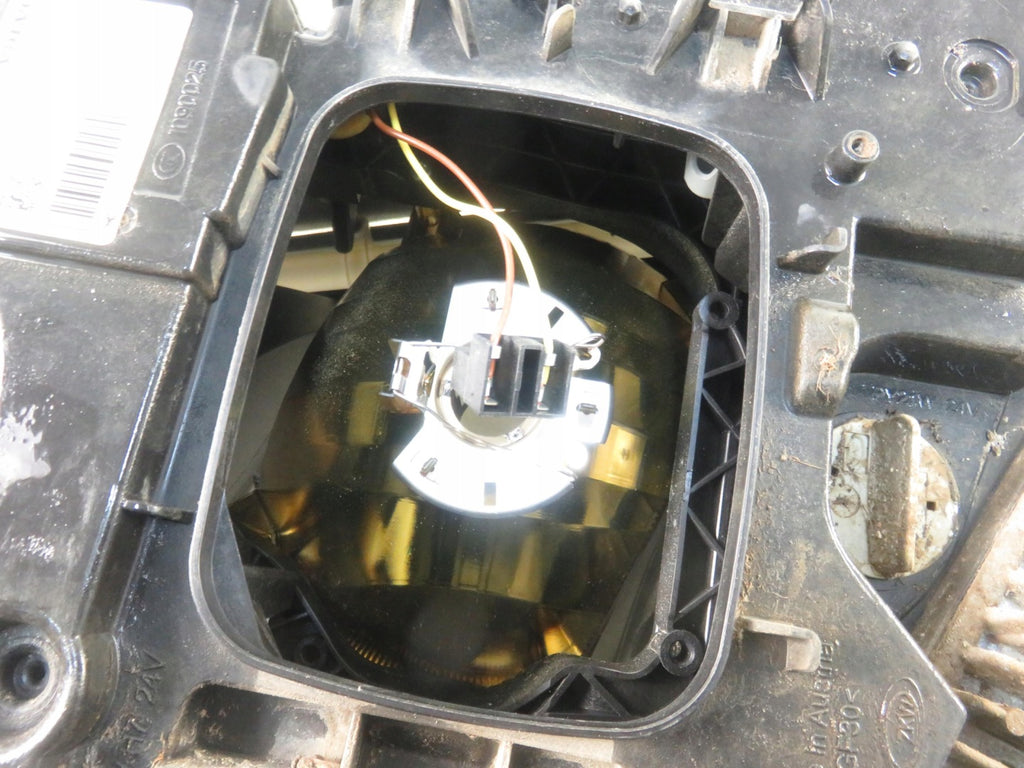 Frontscheinwerfer Volvo II 22239219 Links Scheinwerfer Headlight SCH5182799647ob