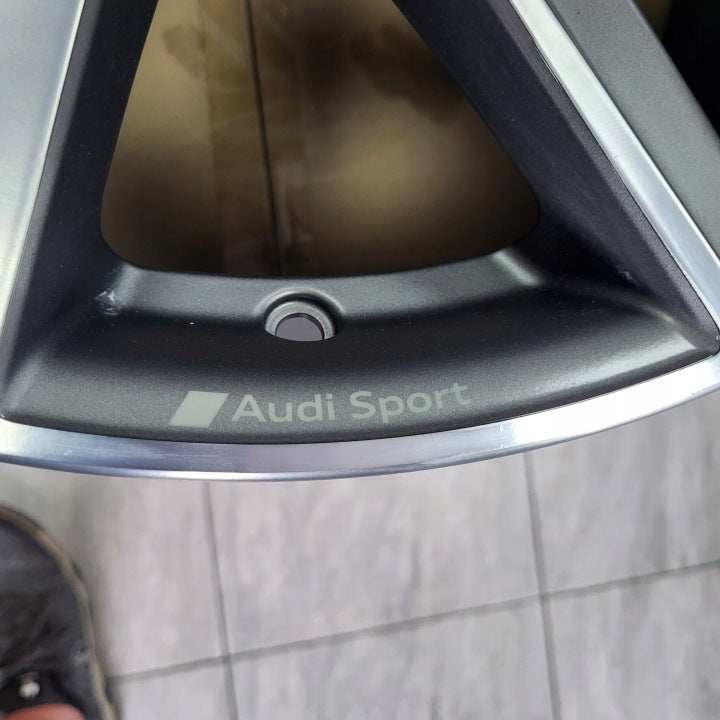 1x Alufelge 20 Zoll 9.0" 5x112 38ET Matt Graphit 4KE601025 Audi E-Tron Mg FEL9596986610qz