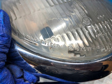 Laden Sie das Bild in den Galerie-Viewer, Frontscheinwerfer VW Beetle LE1801A K1049 K11667 19-32587 Vorderseite Headlight SCH4166163233ad