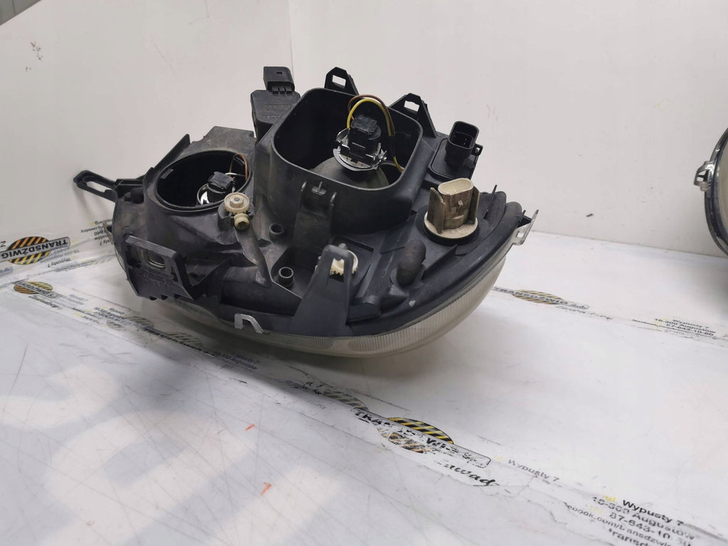 Frontscheinwerfer Mercedes-Benz W163 22315500 Ein Stück (Rechts oder Links)