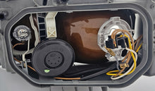Laden Sie das Bild in den Galerie-Viewer, Frontscheinwerfer Mercedes-Benz W124 12985200 Rechts Scheinwerfer Headlight