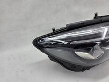 Laden Sie das Bild in den Galerie-Viewer, Frontscheinwerfer Mercedes-Benz W247 SPP17703 A2479062603 Rechts Headlight SCH4680798390fy