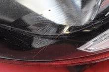 Load image into Gallery viewer, Frontscheinwerfer Mazda 2 D651-51040 Links Scheinwerfer Headlight