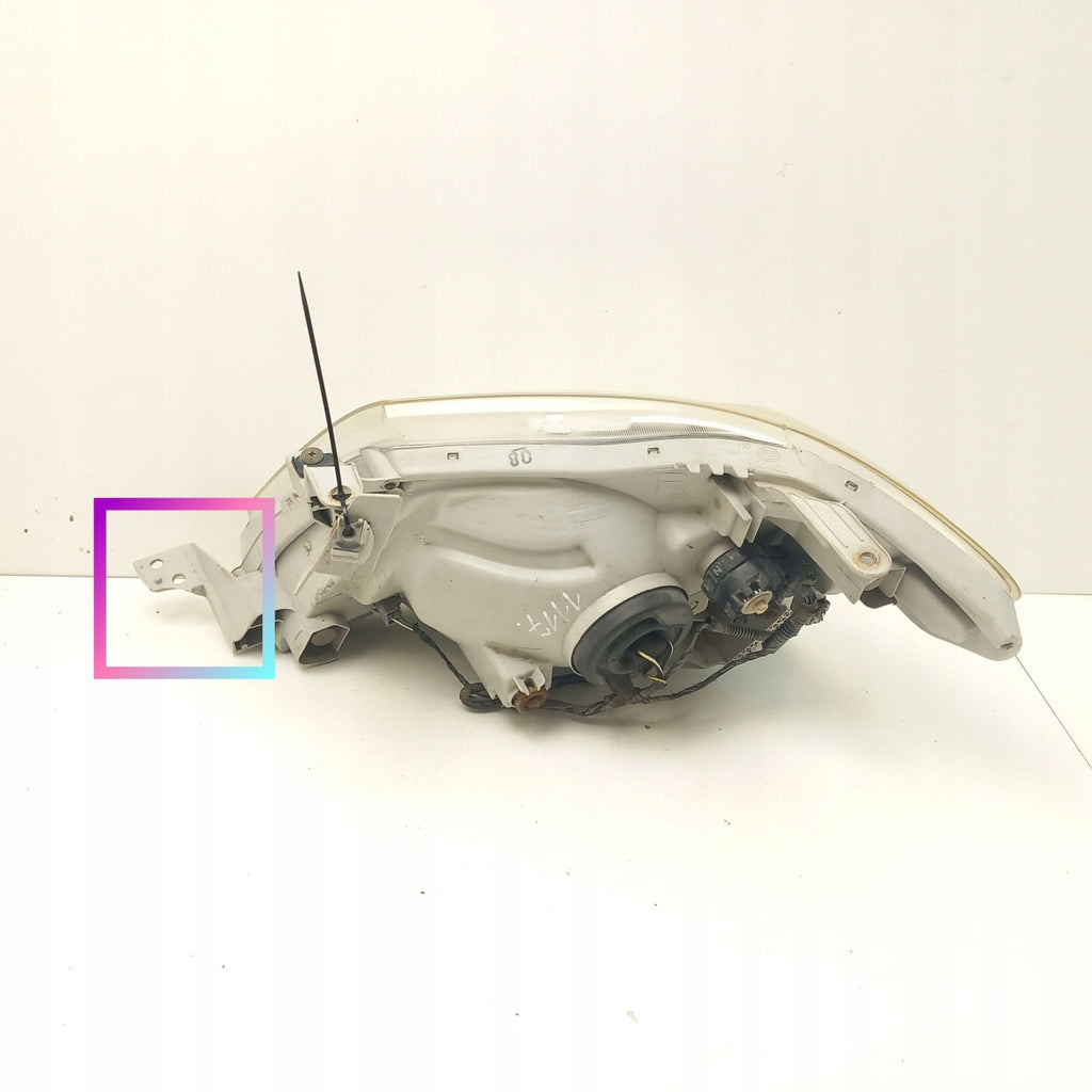 Frontscheinwerfer Toyota Hilux MAM43237 Rechts Scheinwerfer Headlight SCH6817335161zu