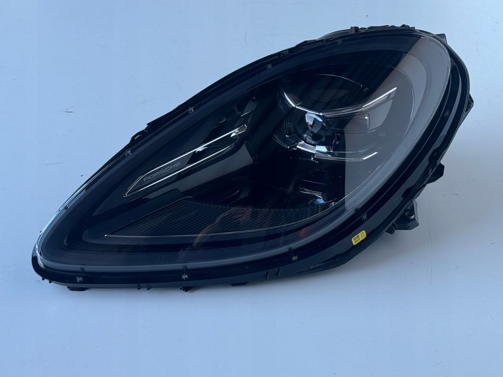 Frontscheinwerfer Porsche Macan 95b 95B941077 LED Links Scheinwerfer Headlight SCH9824018413zl