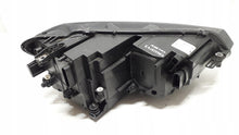 Laden Sie das Bild in den Galerie-Viewer, Frontscheinwerfer VW Touran 5TB941035B LED Ein Stück (Rechts oder Links)