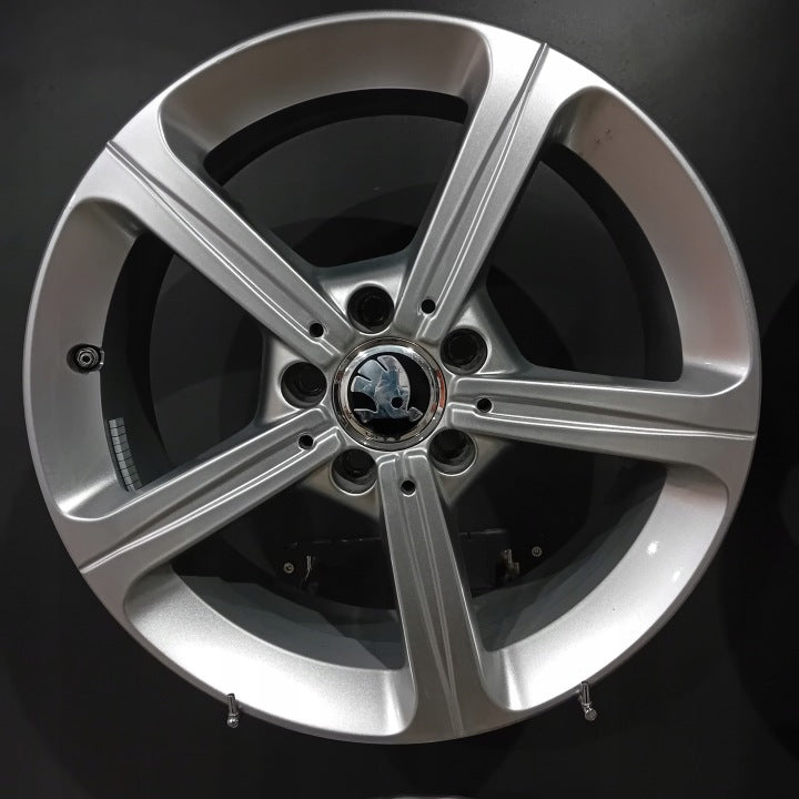 4x Alufelge 17 Zoll 6.5" 5x112 44ET Glanz A1774011200 Mercedes-Benz Octavia I FEL4400543140tg