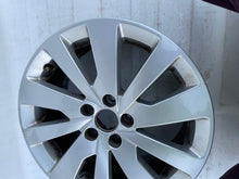 Load image into Gallery viewer, 1x Alufelge 16 Zoll 7.0&quot; 5x100 46ET 6JA601025 Seat Toledo Iv Rim Wheel