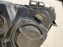 Laden Sie das Bild in den Galerie-Viewer, Frontscheinwerfer Opel Corsa D 13295012 Rechts Scheinwerfer Headlight SCH3156066260ln