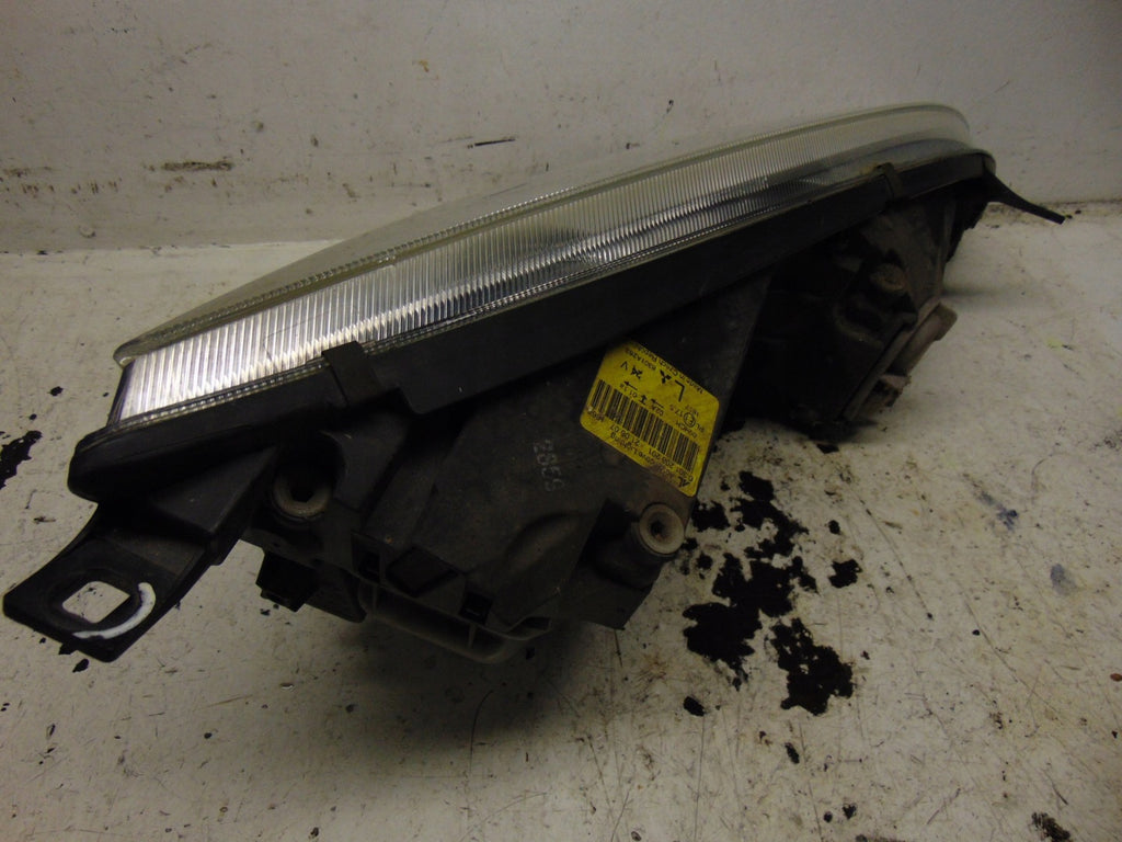 Frontscheinwerfer Mitsubishi Colt VI 8301A283 Links Scheinwerfer Headlight