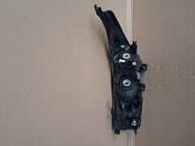 Laden Sie das Bild in den Galerie-Viewer, Frontscheinwerfer Toyota Corolla Rechts Scheinwerfer Headlight SCH7633696856dy