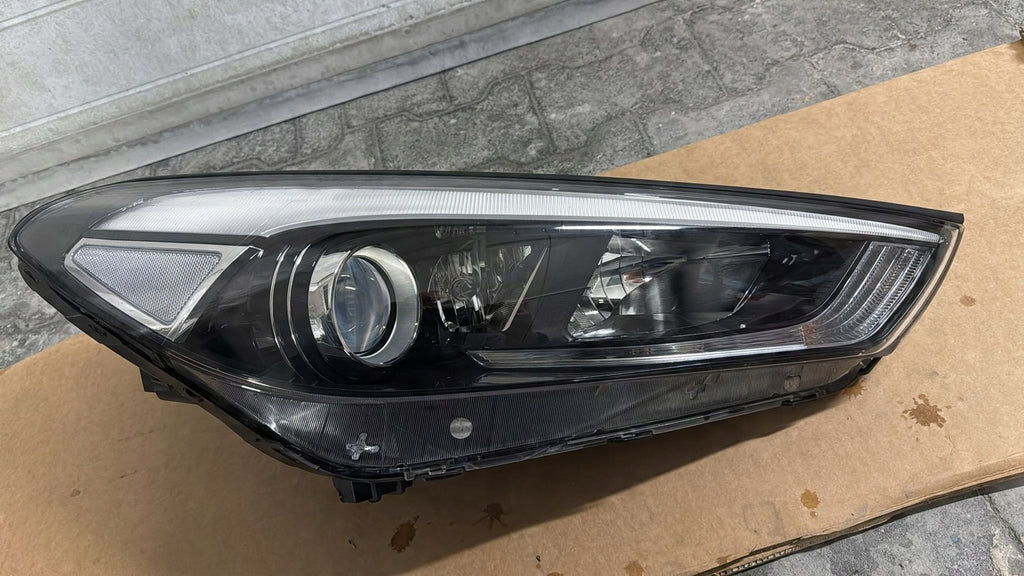 Frontscheinwerfer Hyundai Tucson Rechts Scheinwerfer Headlight