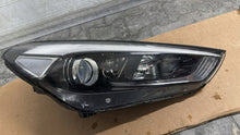 Laden Sie das Bild in den Galerie-Viewer, Frontscheinwerfer Hyundai Tucson Rechts Scheinwerfer Headlight