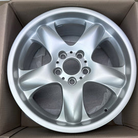 1x Alufelge 18 Zoll 8.5