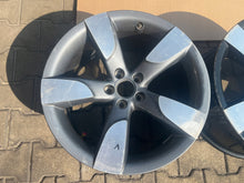 Load image into Gallery viewer, 1x Alufelge 19 Zoll 9.0" 5x112 33ET Glanz Silber 8T0071499A Audi A5 Rim Wheel FEL9908303362rn