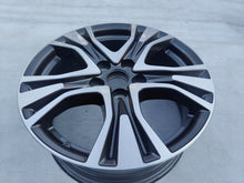 Load image into Gallery viewer, 1x Alufelge 17 Zoll 7.0&quot; 5x114.3 39ET PZ49M-X0670-Z Toyota Rav 4 Rim Wheel