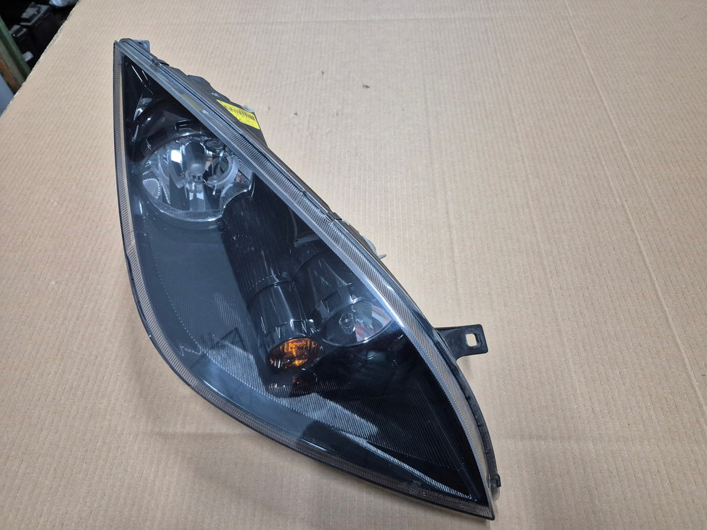 Frontscheinwerfer Mitsubishi Colt VI I 8301B367 FALSE Scheinwerfer Headlight SCH5822181327zi