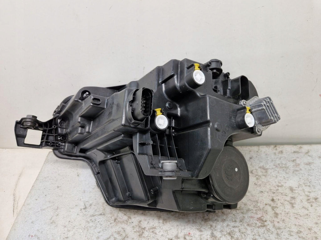 Frontscheinwerfer Skoda Karoq 57B941010 LED Rechts Scheinwerfer Headlight SCH4933359638zq