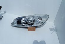 Load image into Gallery viewer, Frontscheinwerfer Volvo C30 0301255202 0301255201 Ein Stück (Rechts oder Links) SCH9883946764xk