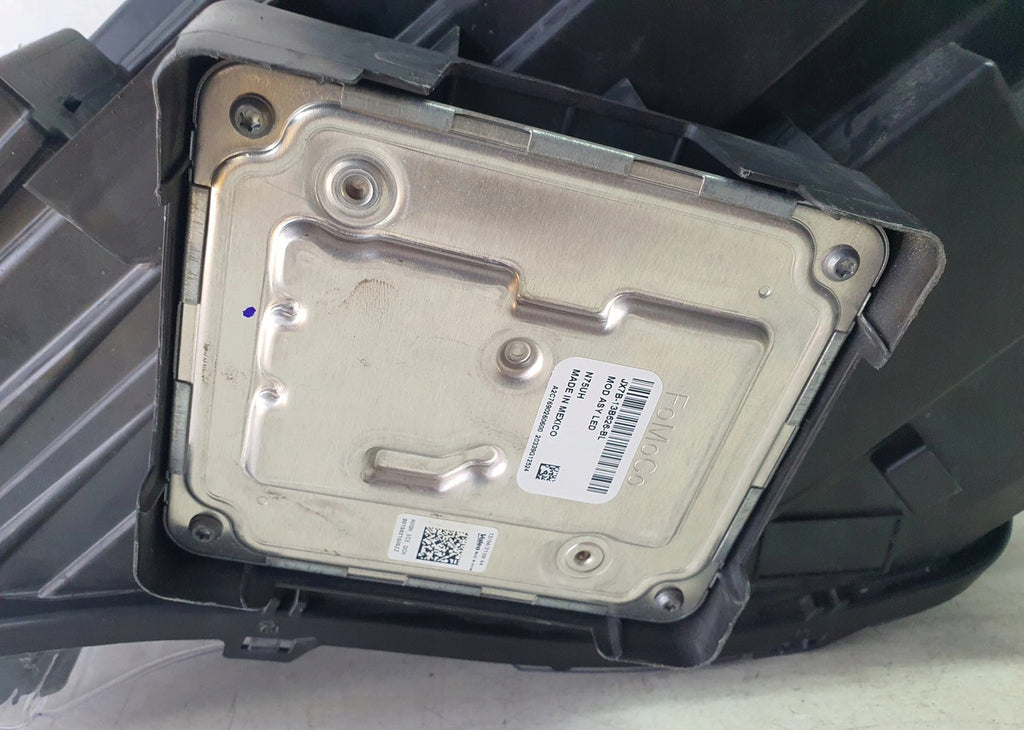 Frontscheinwerfer Ford Kuga LV4B-13E016-AL LV4B13E016AL Rechts Headlight SCH9419858008ga