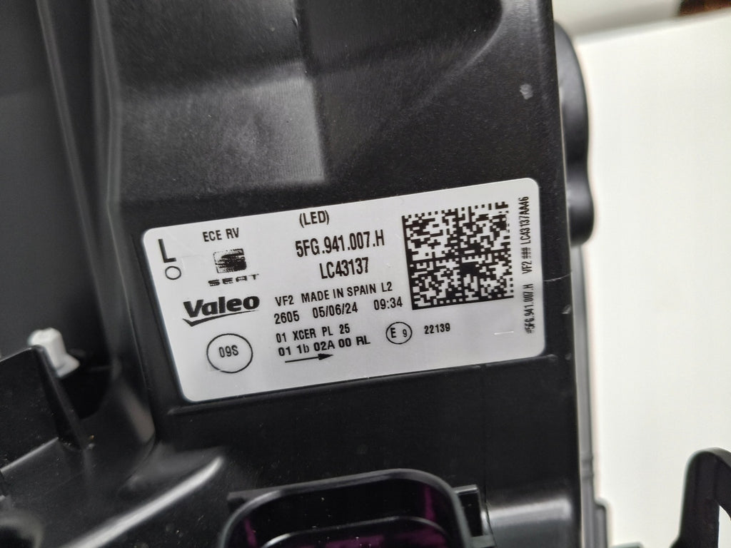 Frontscheinwerfer Cupra Formentor 5FG941007H Full LED Links Headlight SCH4642571432vu