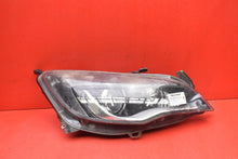 Laden Sie das Bild in den Galerie-Viewer, Frontscheinwerfer Opel Astra 13253651 FALSE Scheinwerfer Headlight SCH6638033106ea