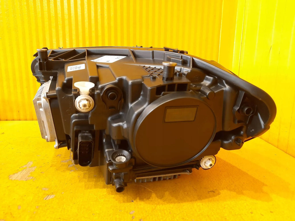 Frontscheinwerfer Mercedes-Benz W177 A1779066201A1779066201 Rechts oder Links SCH3631049502ko