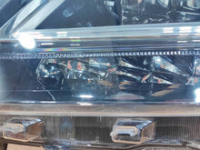 Laden Sie das Bild in den Galerie-Viewer, Frontscheinwerfer Seat Ateca 576941007D 90117433 Links Scheinwerfer Headlight SCH3825244910qj