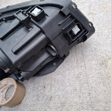 Laden Sie das Bild in den Galerie-Viewer, Frontscheinwerfer Kia Proceed J7921-62520 Rechts Scheinwerfer Headlight SCH3193201397wn