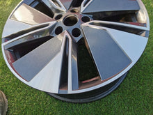 Laden Sie das Bild in den Galerie-Viewer, 1x Alufelge 19 Zoll 8.0" 5x112 45ET 5LA601025 Skoda Enyaq Rim Wheel FEL3219520171fj
