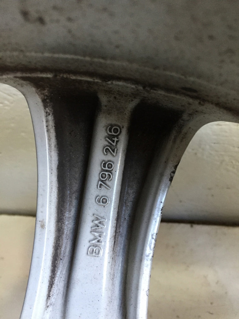 1x Alufelge 18 Zoll 8.0" 5x120 34ET Matt Silber 6796246 BMW F30 Rim Wheel