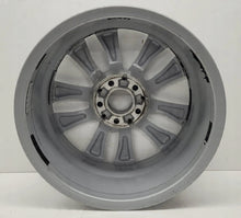 Load image into Gallery viewer, 1x Alufelge 17 Zoll 7.0&quot; 5x112 48 5ET A2054018000 Mercedes-Benz W205 Rim Wheel