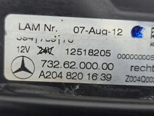 Laden Sie das Bild in den Galerie-Viewer, Frontscheinwerfer Mercedes-Benz W204 A2048201639 Xenon Rechts Headlight SCH3918711617qb