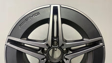 Laden Sie das Bild in den Galerie-Viewer, 1x Alufelge 18 Zoll 7.5" 5x112 40ET A2064011700 Mercedes-Benz Amg Rim Wheel FEL8106803685lv