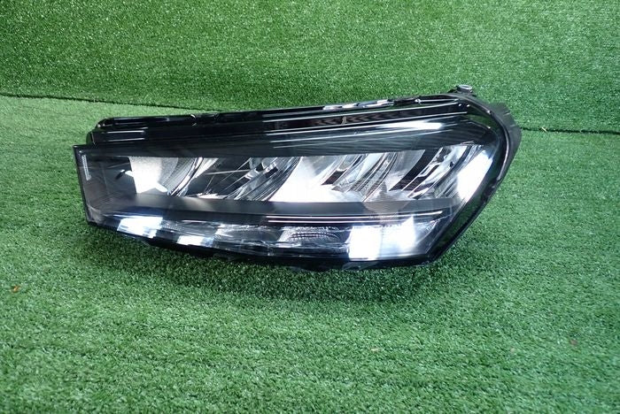 Frontscheinwerfer Skoda Fabia IV 6VB941015 Links Scheinwerfer Headlight SCH8954189367zh