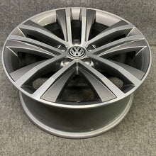 Load image into Gallery viewer, 1x Alufelge 18 Zoll 7.5" 5x112 35ET Glanz Graphit 7N0601025F Mg Sharan Rim Wheel FEL3007859394la
