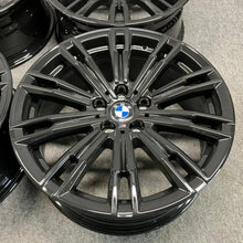 Load image into Gallery viewer, 4x Alufelge 18 Zoll 7.5" 5x112 25ET Glanz Schwarz 8089890 BMW 3 G21 G20 FEL7057232901ap